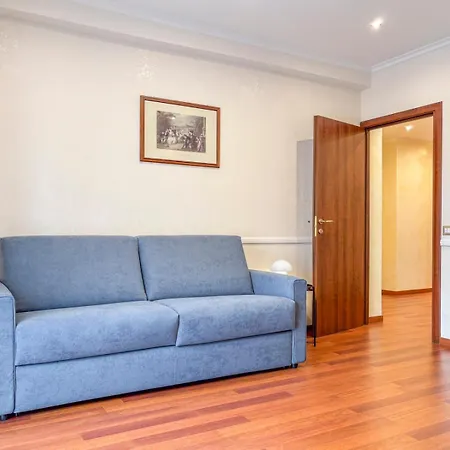 Hc - Gerani Lovely With Balcony! *